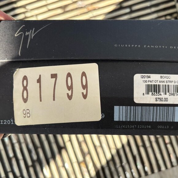 Giuseppe Zanotti Patent Burgundy Open Toe Heels - Picture 11 of 11